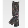 Pants with reinforcements and camouflage print